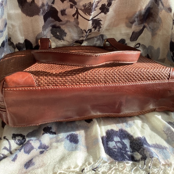 Italian Leather Briefcase - Picture 3 of 7